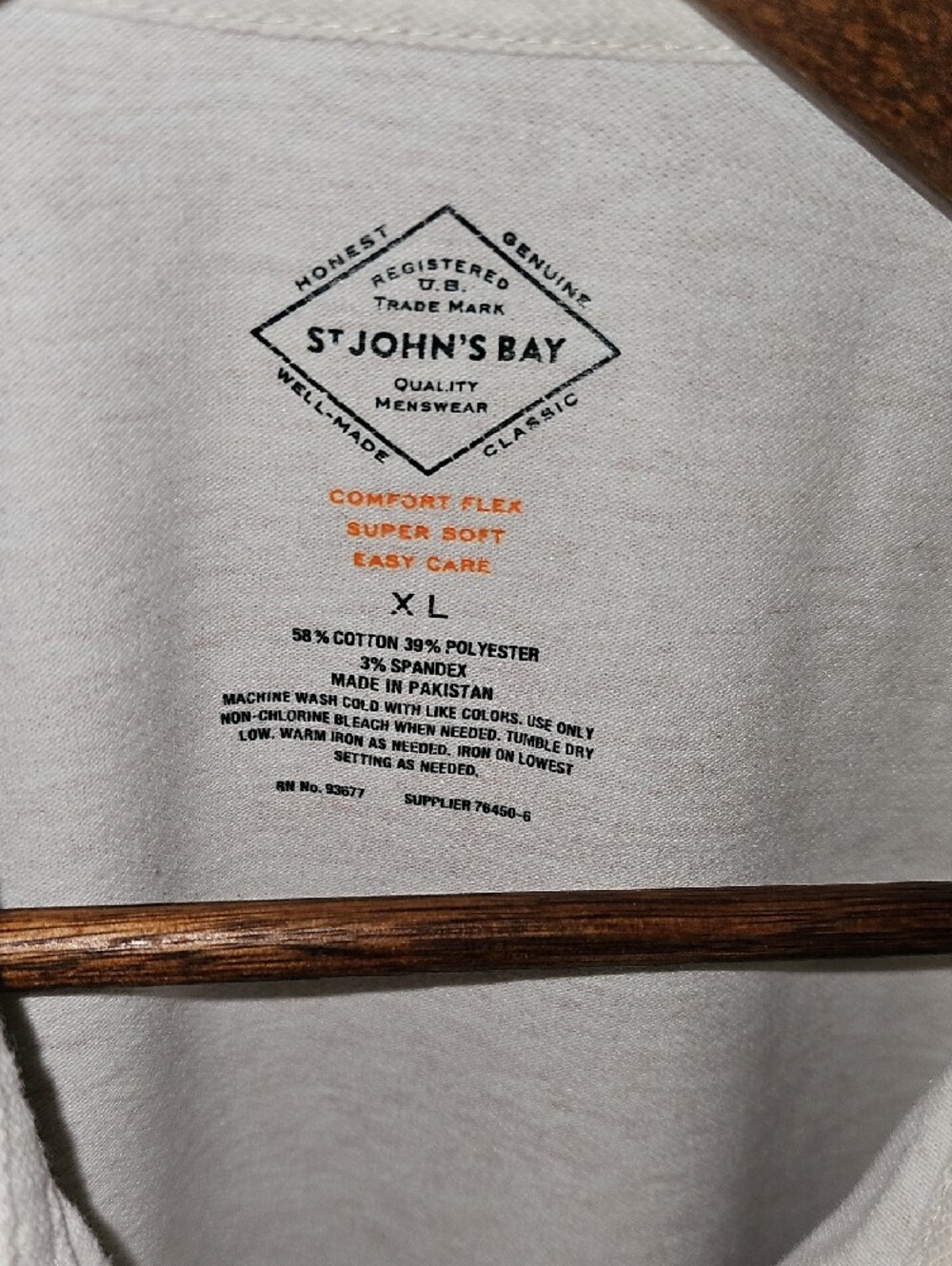 ST John's Bay Men's Cream Short-Sleeve Polo Size XL - Picture 3 of 6